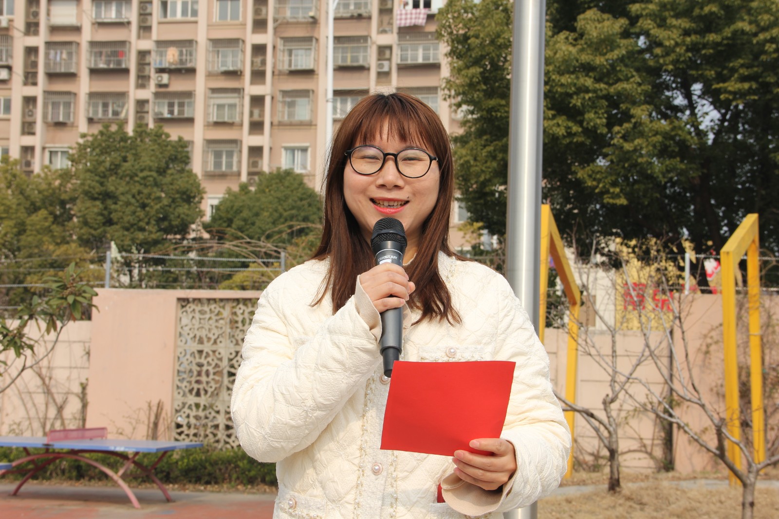 宣布开幕.JPG