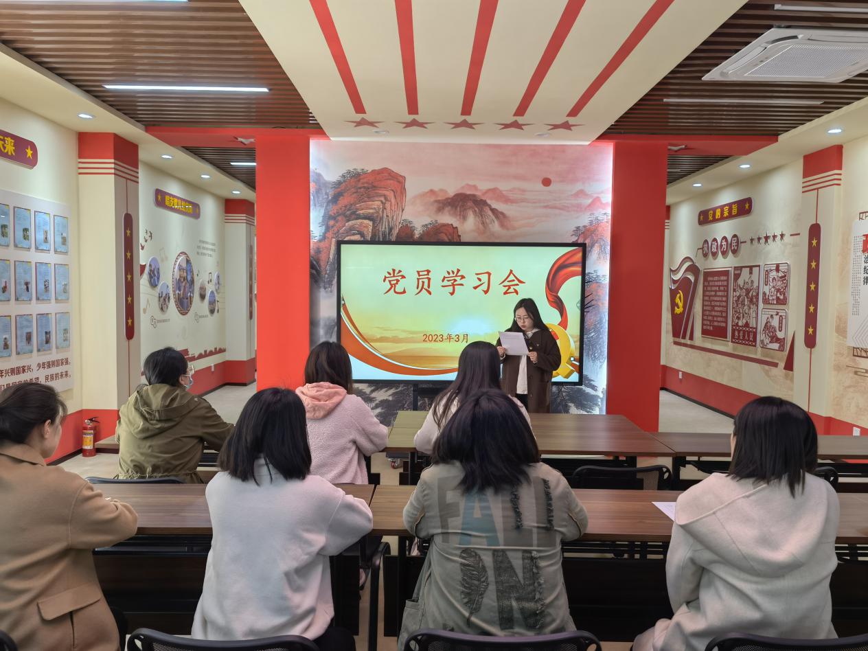 党员学习会报道_html_5b828240.jpg