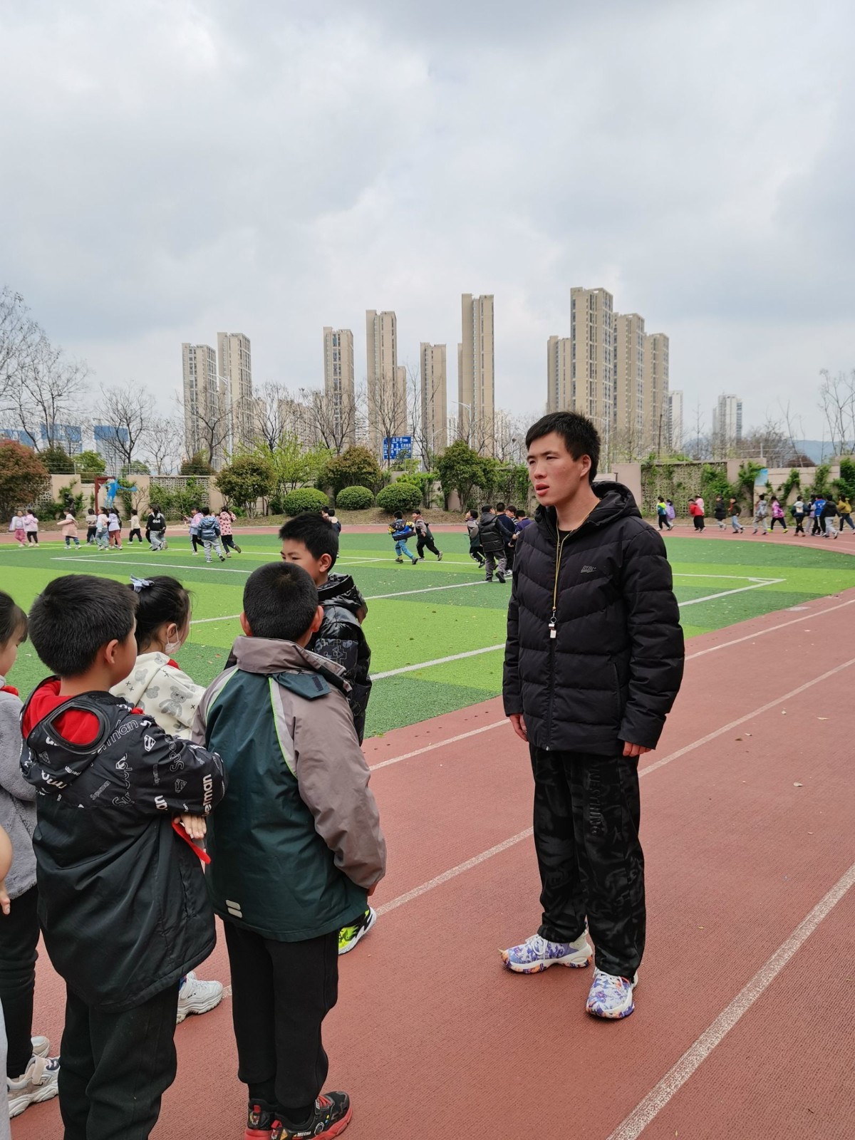 高旌瑞老师执教《跳绳》.jpg