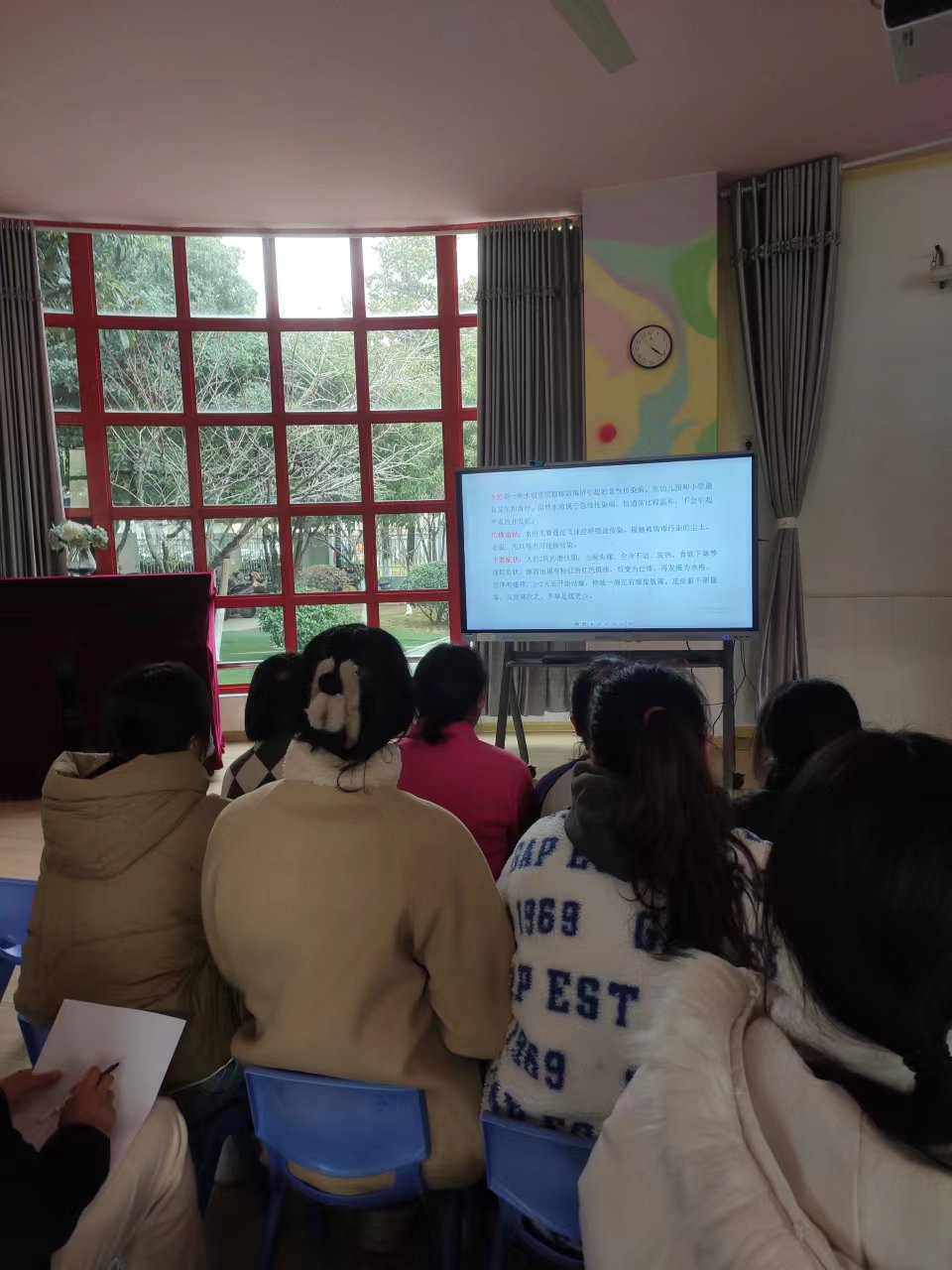 培训新闻_html_m56f38442.jpg