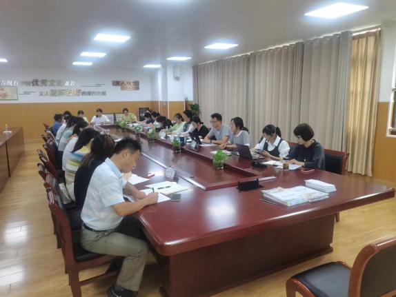0830教备组长会议 微信稿_html_27c23f88.jpg