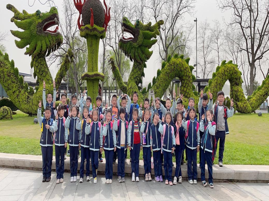 【正学丁三】与春天相约 和快乐同行_html_14b746a2.jpg