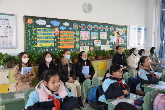 2.25栖霞区三月份中小学督学例会_html_19c0d0a7.jpg