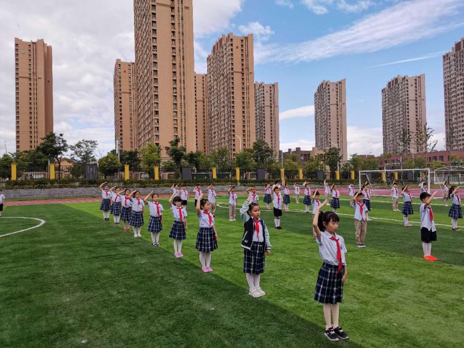 【正学丁三】爱国爱党秉心中，争做合格接班人_html_22cc4686.jpg