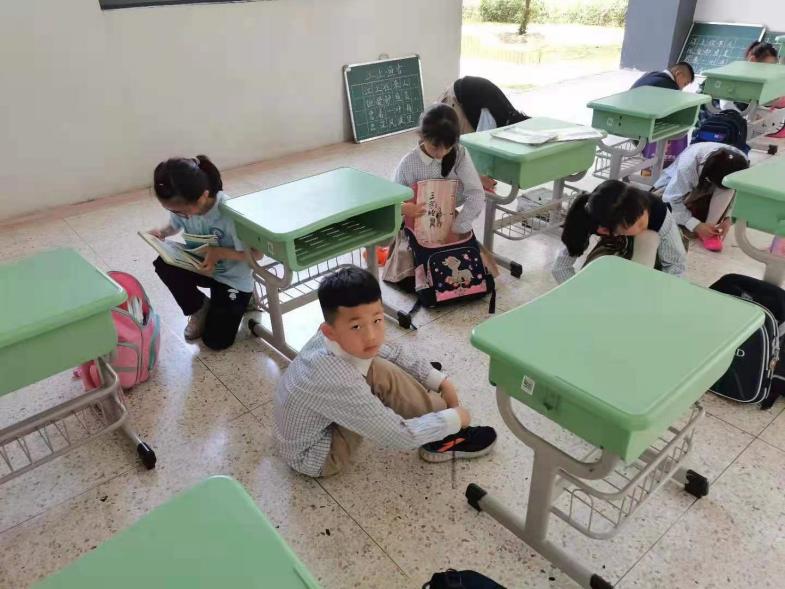 1_我是劳动小能手主题报道——康金苗_html_67962543.jpg