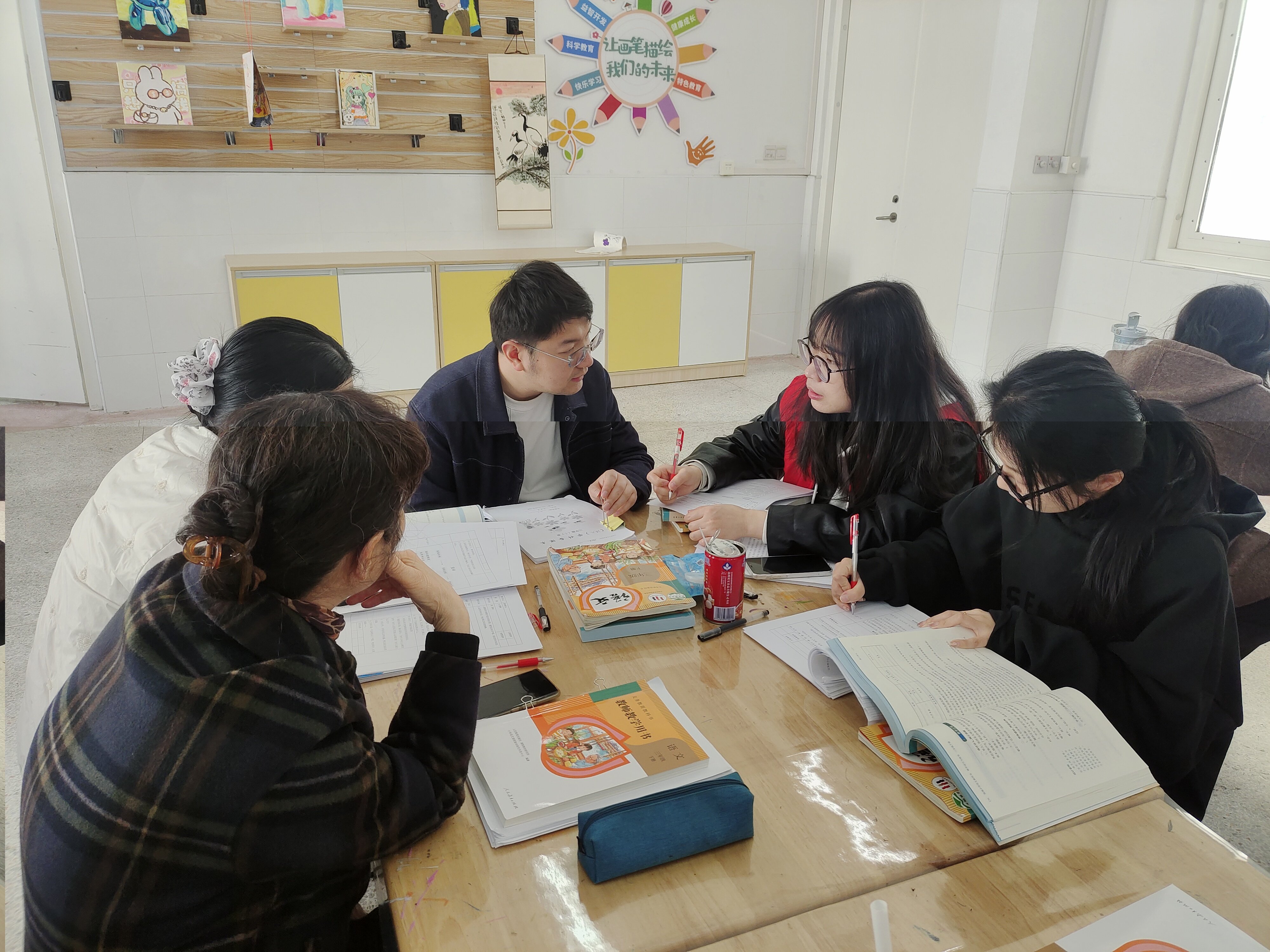 【正学丁三·教学】朗读润心灵 教研促成长—南京市丁家庄第三小学语文组第四次集体备课活动侧记(1)_html_m5b12a581.jpg