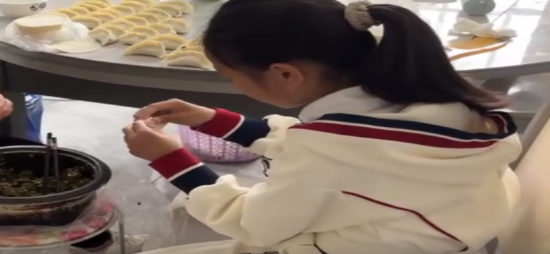 【正学丁三·德育】我爱劳动，争做劳动好少年--南京市丁家庄第三小学劳动技能大赛(1)_html_m69c69bc2.png