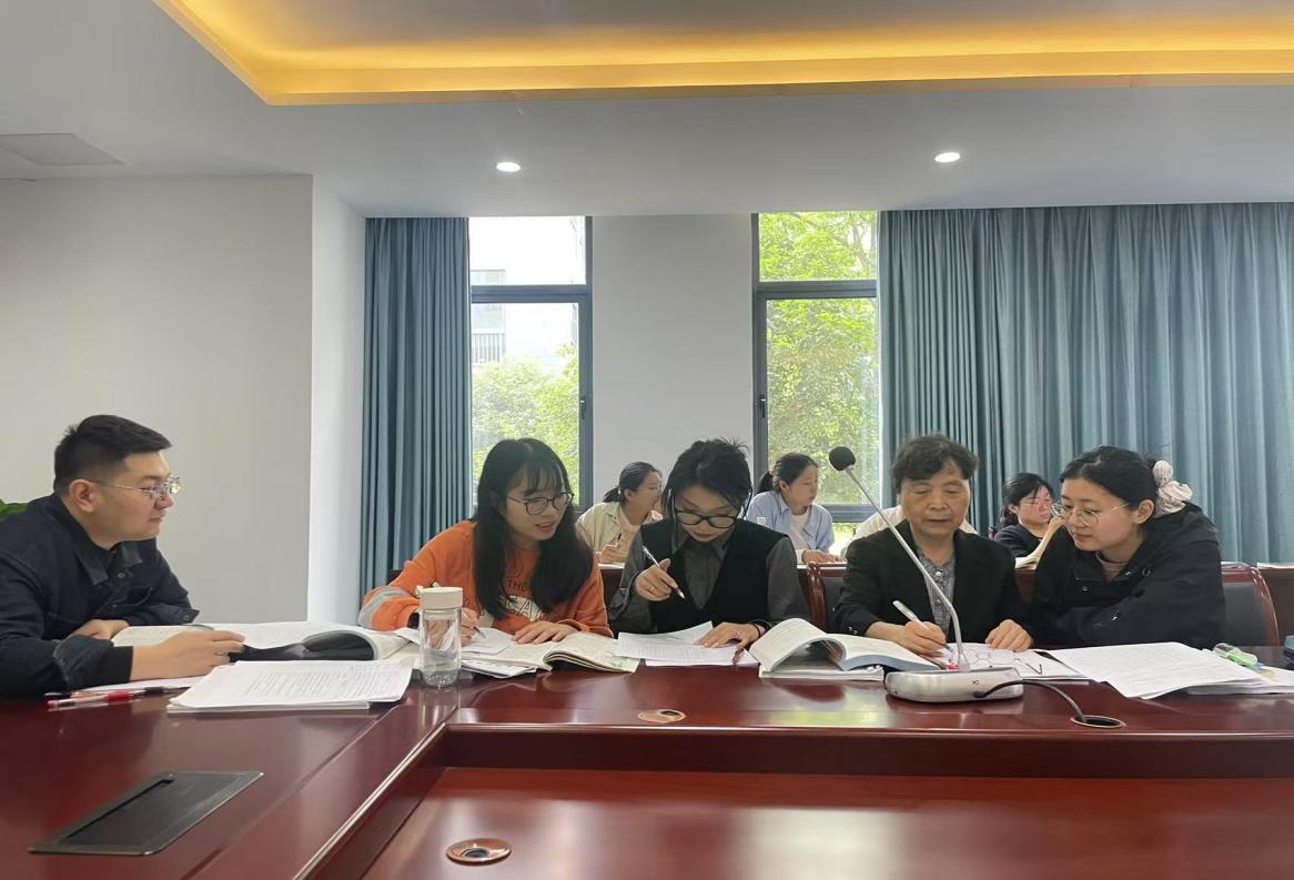 【正学丁三·教学】“深耕细作夯基础,精雕细琢促提升”——南京市丁家庄第三小学语文组第七次集体备课活动记录_html_m5e85417d.jpg