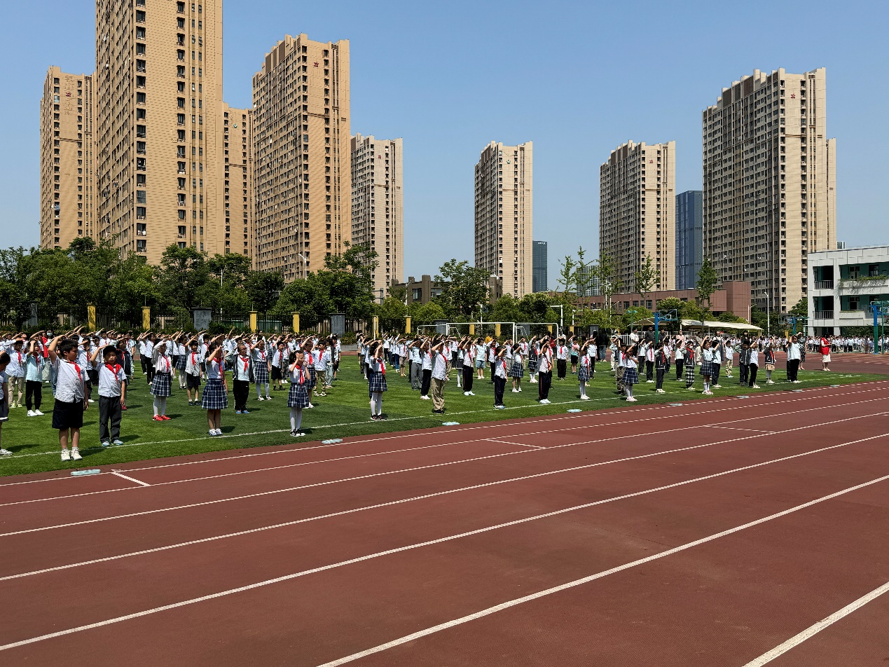 【正学丁三·德育】“端午情浓，粽飘香”主题升旗仪式_html_22bf2d66.jpg