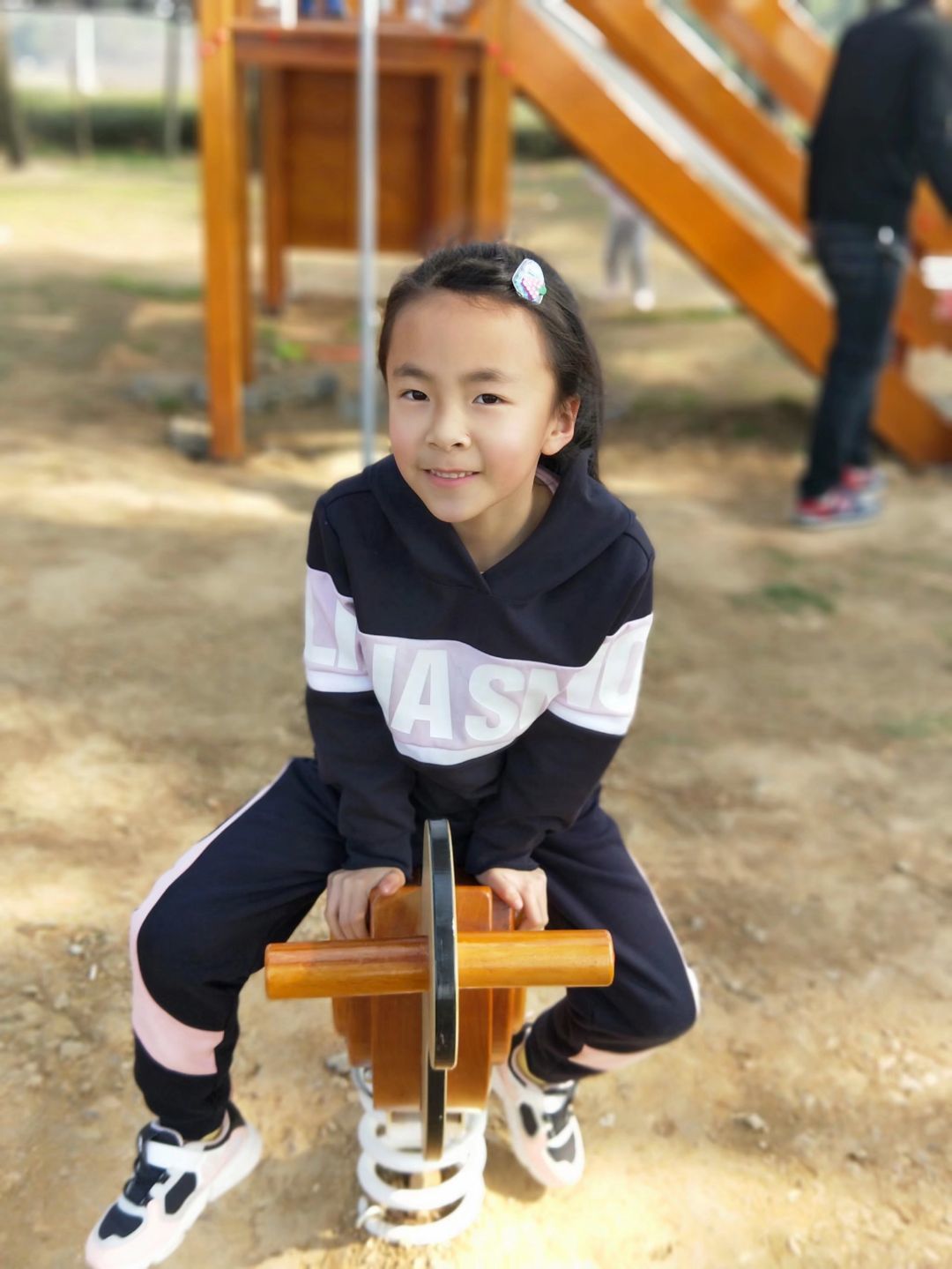 12.6存友善之心，做友善少年_html_371e14ac.jpg