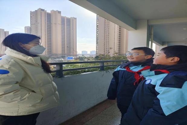 【正学丁三·德育】全员育人，润心成长_html_51ddd23.jpg