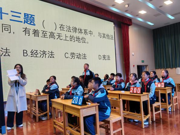【正学丁三·教学】以赛促学提素养，综合育人显成效—南京市丁家庄第三小学综合素养大赛(1)_html_m571bb99.jpg