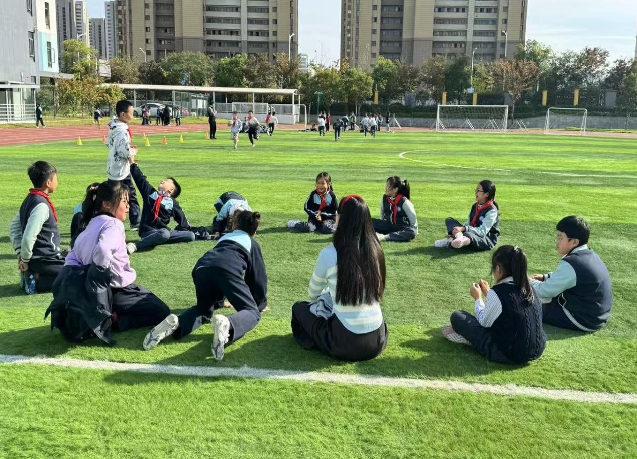 全员关爱导师制11月活动侧记(1)_html_m754bc759.jpg