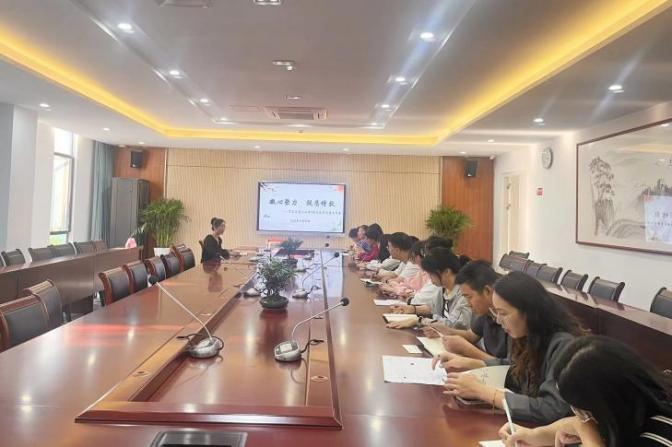 满媛10.20教学质量分析会_html_1583b31f.jpg