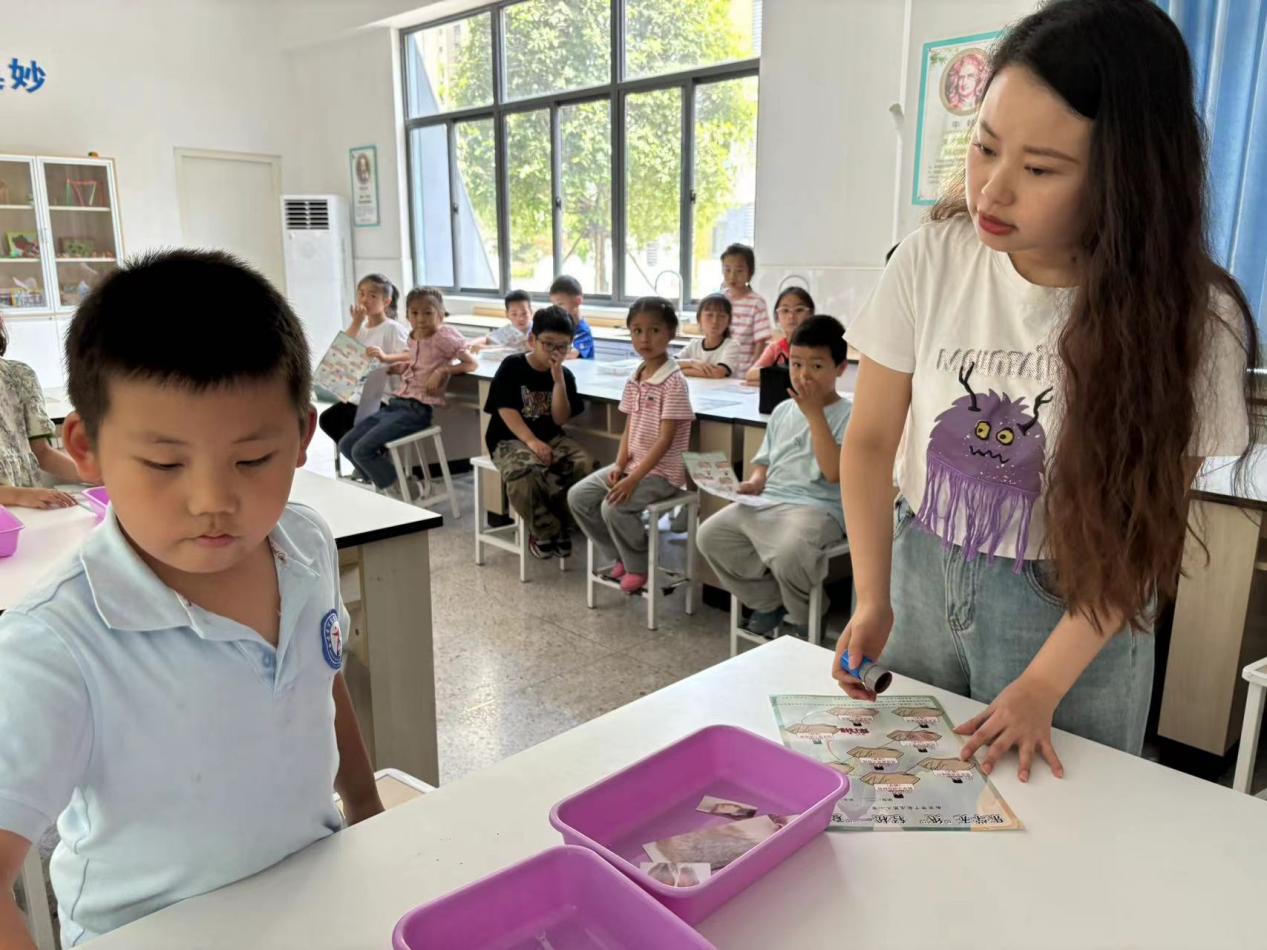 无纸化新闻报道(1)_html_63c1c50d.jpg