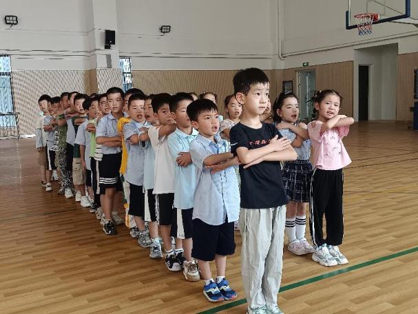一年级入学培训_html_3552d4.jpg