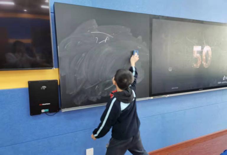 【正学丁三】德法涵养责任意识，共建绿色健康生活_html_m28b95cc2.jpg