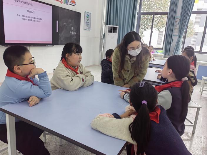 【正学丁三·教学】赛课展风采 “科学味”正浓——丁家庄第三小学科学组赛课活动侧记_html_1a73c5c1.jpg