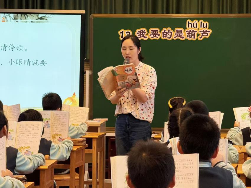 【正学丁三·教学】以教促研,以研促教,教学相长——丁家庄第三小学低年级语文教研活动_html_3b7e4f0a.jpg