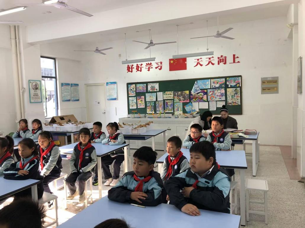 【正学丁三●教学】“视”以促教，“导”以致远——南京市丁家庄第三小学教学视导活动侧记(2)(2)_html_7287b1f5.jpg