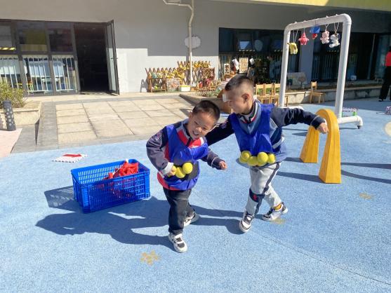 定稿：迈幼嘉誉山分园晨锻评比新闻稿修改(1)_html_m746a8849.jpg