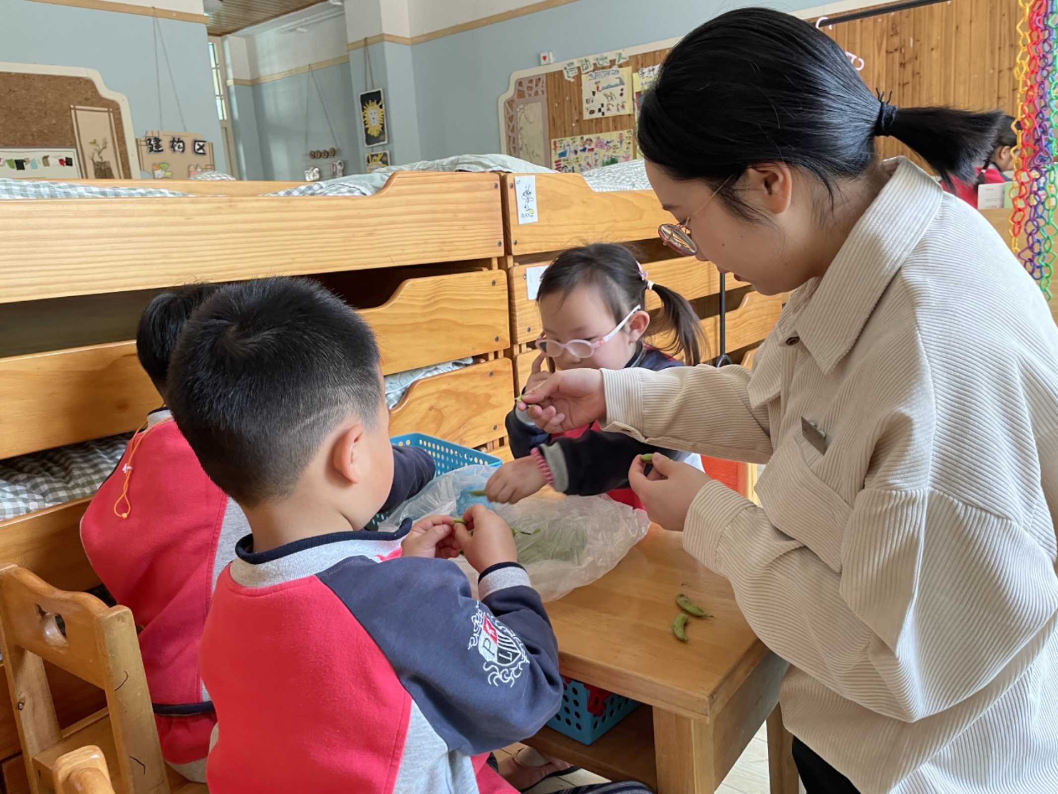 【生命迈幼•教学动态】青春激扬，逐梦同行 迈幼一园见习生跟岗活动(1)_html_m19aead5f.jpg