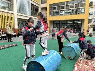 2024.11.20刘嘉琪【生命迈幼·臂膀守护】遇见金色秋天，乐享美食盛宴——记迈幼瑜憬湾分园家长开放半日活动_html_1e7c90da.png