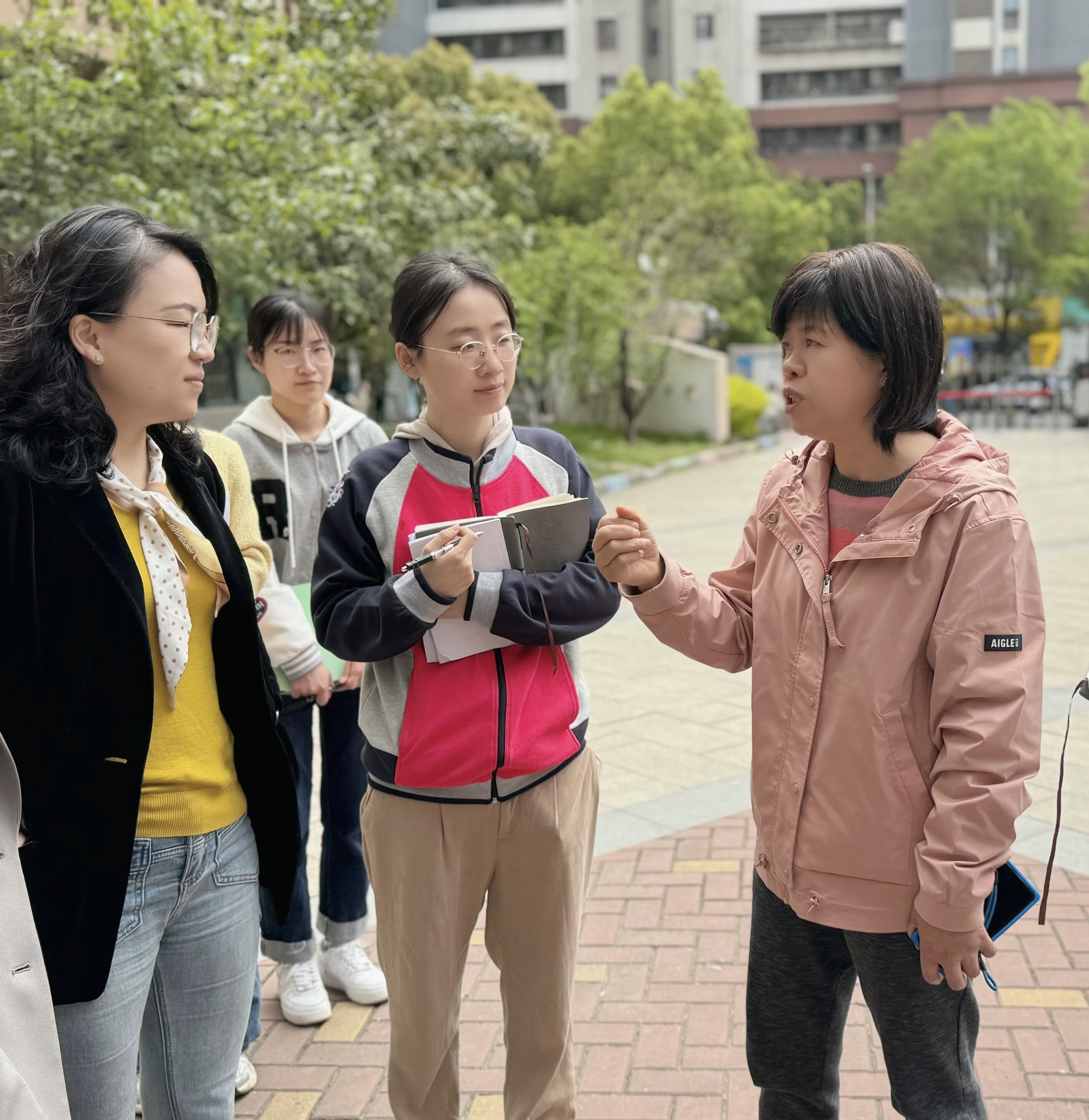 【生命迈幼·校园新闻】专家指导引航向 精研细磨绽芬芳_html_1f8d6d3.jpg