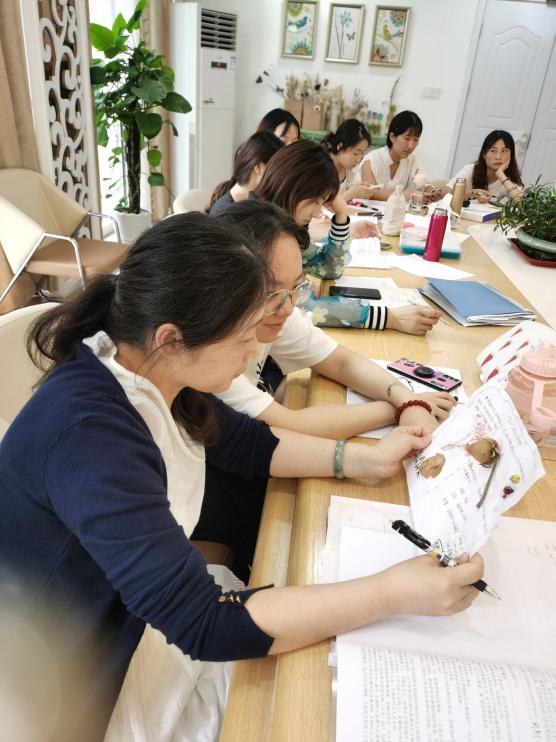 生命迈幼•特色课程班级特色项目评比_html_m1a8539ff.jpg