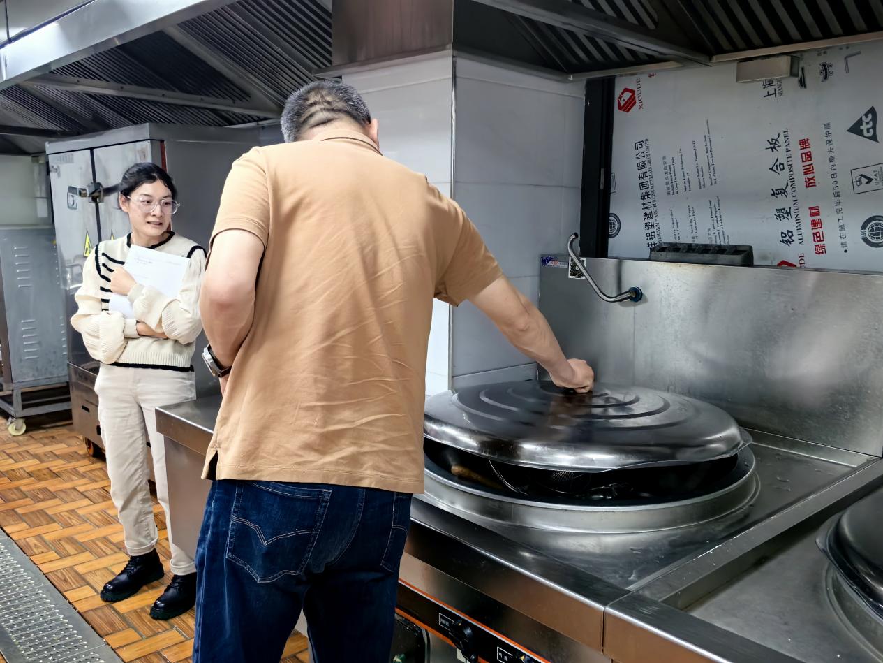 【生命迈幼卫生保健】“食”全“食”美，健康相伴——记迈幼嘉誉山园膳食委员会_html_66a33917.jpg