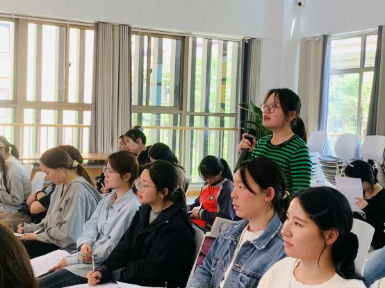 【生命迈幼·教育科研】挖掘岗位体验资源，实现社会交往需要_html_m6252a254.jpg