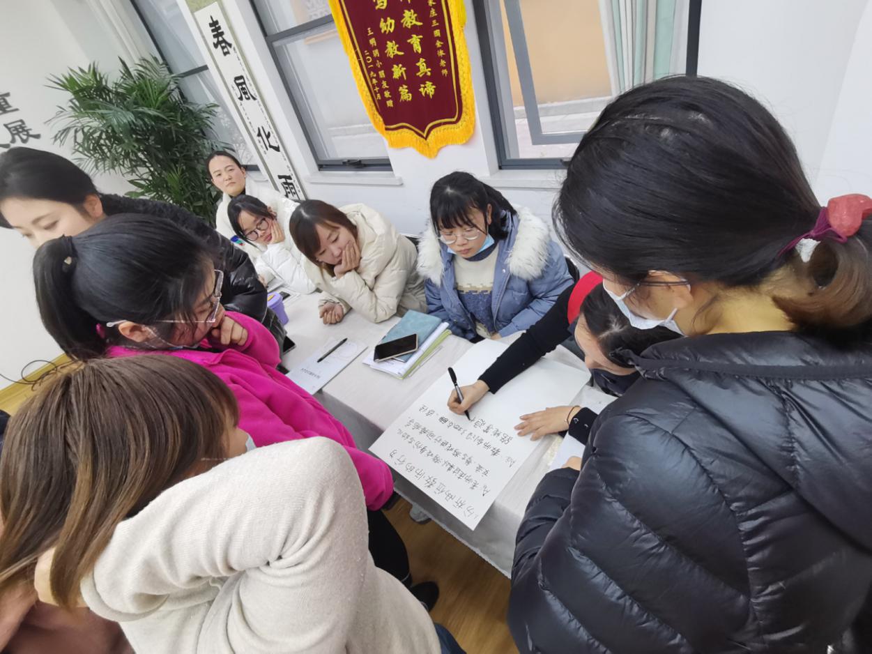 12月23业务报道李梦娇_html_m4ccddd52.jpg