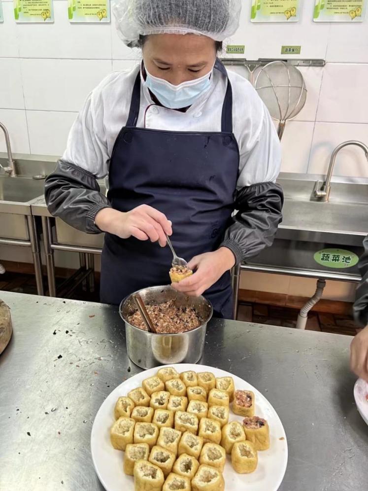 我的拿手菜比赛报道21.12.3_html_m97b5dbf.jpg