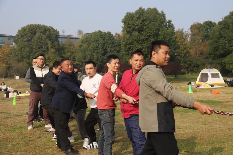 绘本节 亲子运动会 新闻稿 _html_b1e7be8.jpg