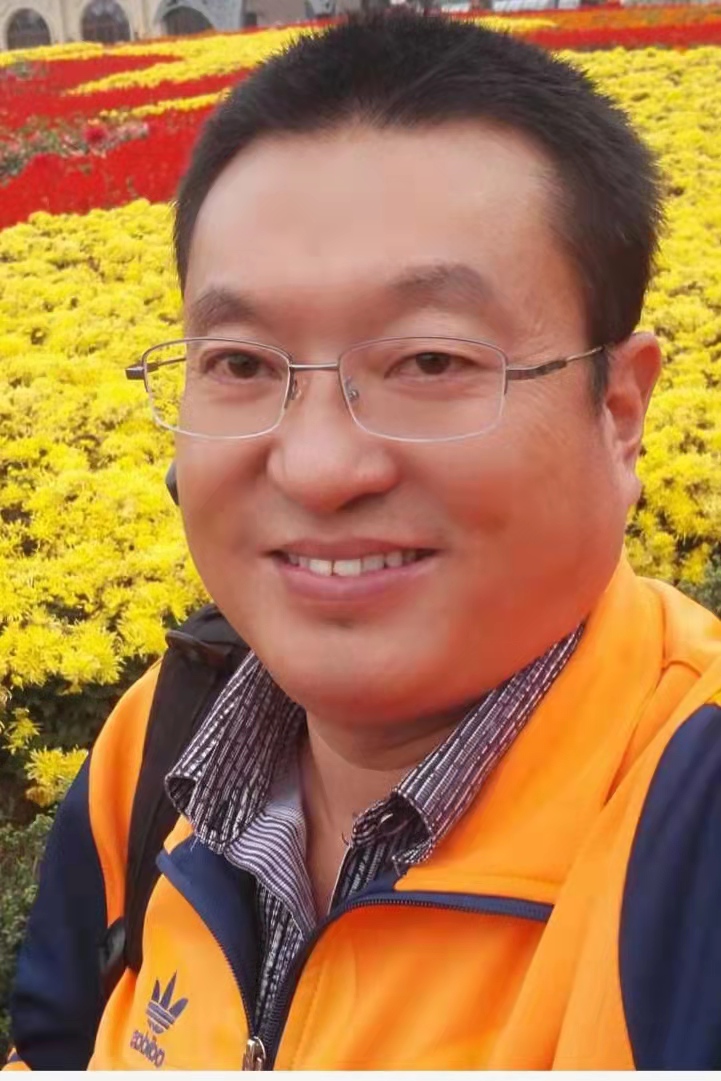 余涛.JPG