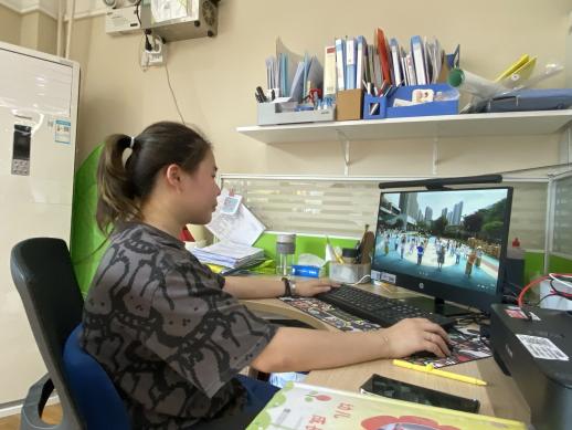 线上家长开放活动新闻稿_html_68caf347.jpg