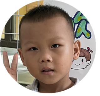 “咻”！滑滑梯 报道_html_m1831a7ed.png