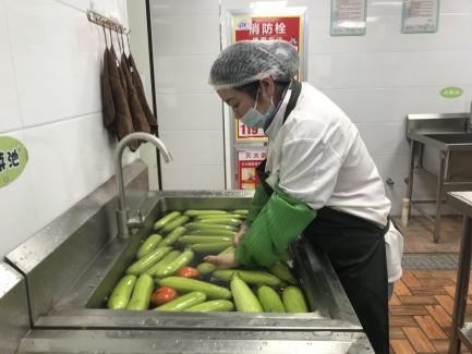 2023.3.21绽放师德之美，争做师德标兵——迈幼嘉誉山分园2月师德标兵系列推送_html_1af89099.jpg