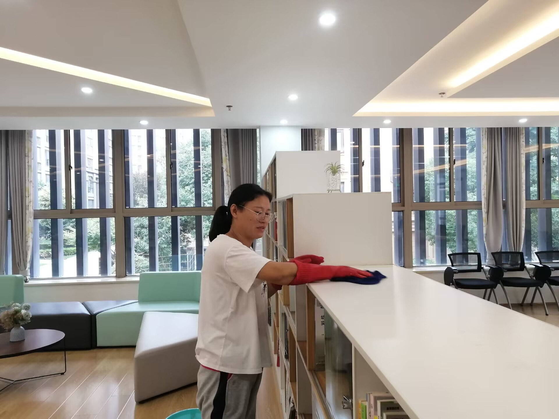 2023.9.27顾哲如【生命迈幼&middot;师德建设】迈幼瑜憬湾分园9月师德标兵系列推送_html_m51b13ae2.jpg