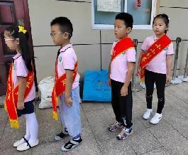 【年级组动态】祥和园区“大手拉小手，我们共成长”——大班年级组活动_html_d26cf17.jpg