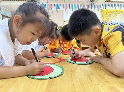 20230601【生活燕幼·园区动态】下庙分园：“六一暖童心，童年享童趣”——儿童节活动_html_m28ec1e14.jpg