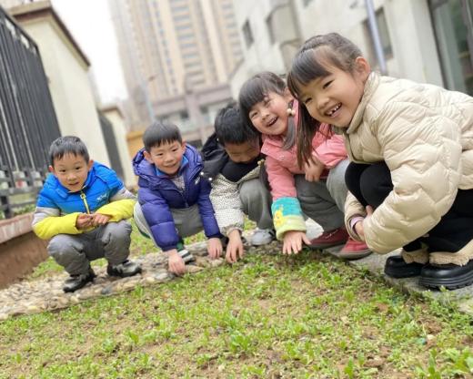 20240305 【生活燕幼·园区动态】燕鸣苑分园：微雨众卉新，一雷惊蛰始——记中三班惊蛰节气美食活动_html_m53b50a71.jpg