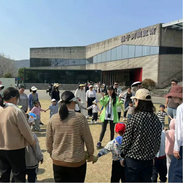 20250326【生活燕幼&middot;园区动态】新城分园：春风生万物，美好将启程——幼儿春季游学活动_html_7d27b762.png