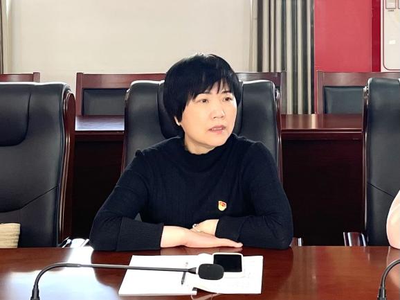 20250311【生活燕幼·党支部动态】“弘扬雷锋时代精神，凝聚行知先锋力量”——燕幼党员教师志愿者活动_html_928452f.jpg