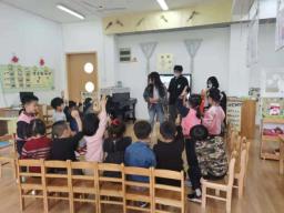 20210520祥和园区剪纸活动_html_6ff1d104.jpg