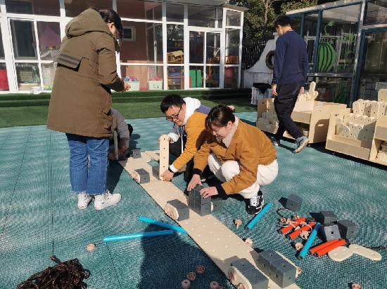 20211202祥和园区扭扭建构游戏培训活动_html_517c0670.jpg