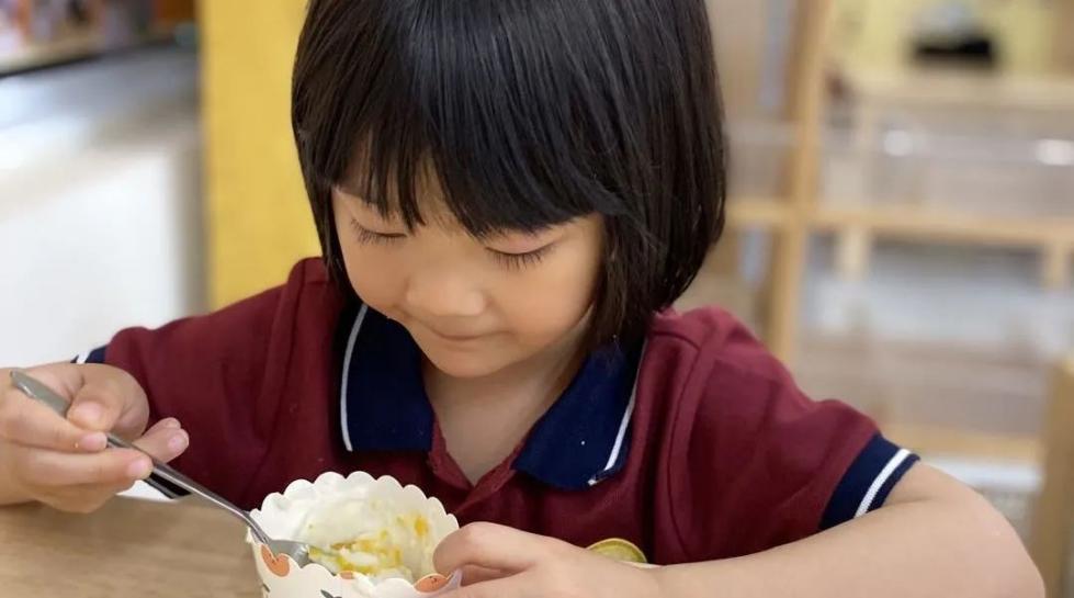 20230420【生活燕幼·园区动态】燕鸣苑分园：“雨生百谷，暮春将夏”——舌尖上的节气之谷雨_html_m4f0ddb69.jpg