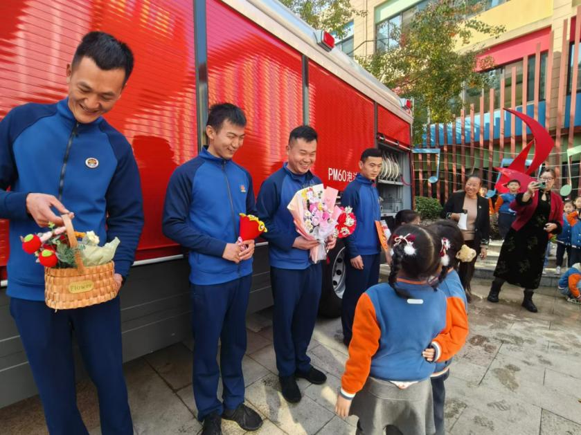 20241112119系列活动新闻(1)_html_m8edcb6b.jpg
