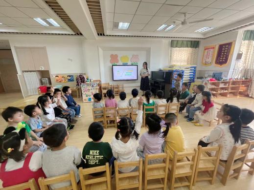 【生活燕幼·年级组动态】下庙分园：“家园互动，携手并进”——中班年级组家长资源团活动_html_7342577f.jpg
