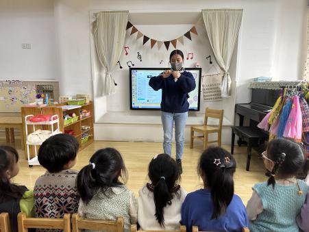 【生活燕幼·年级组动态】下庙分园：“家园互动，携手并进”——中班年级组家长资源团活动_html_m543579b2.jpg